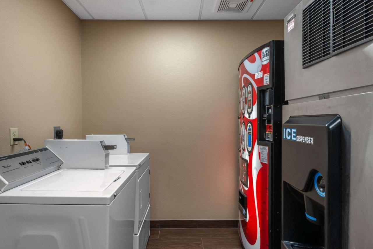 Comfort Inn & Suites Wildwood - The Villages Bagian luar foto