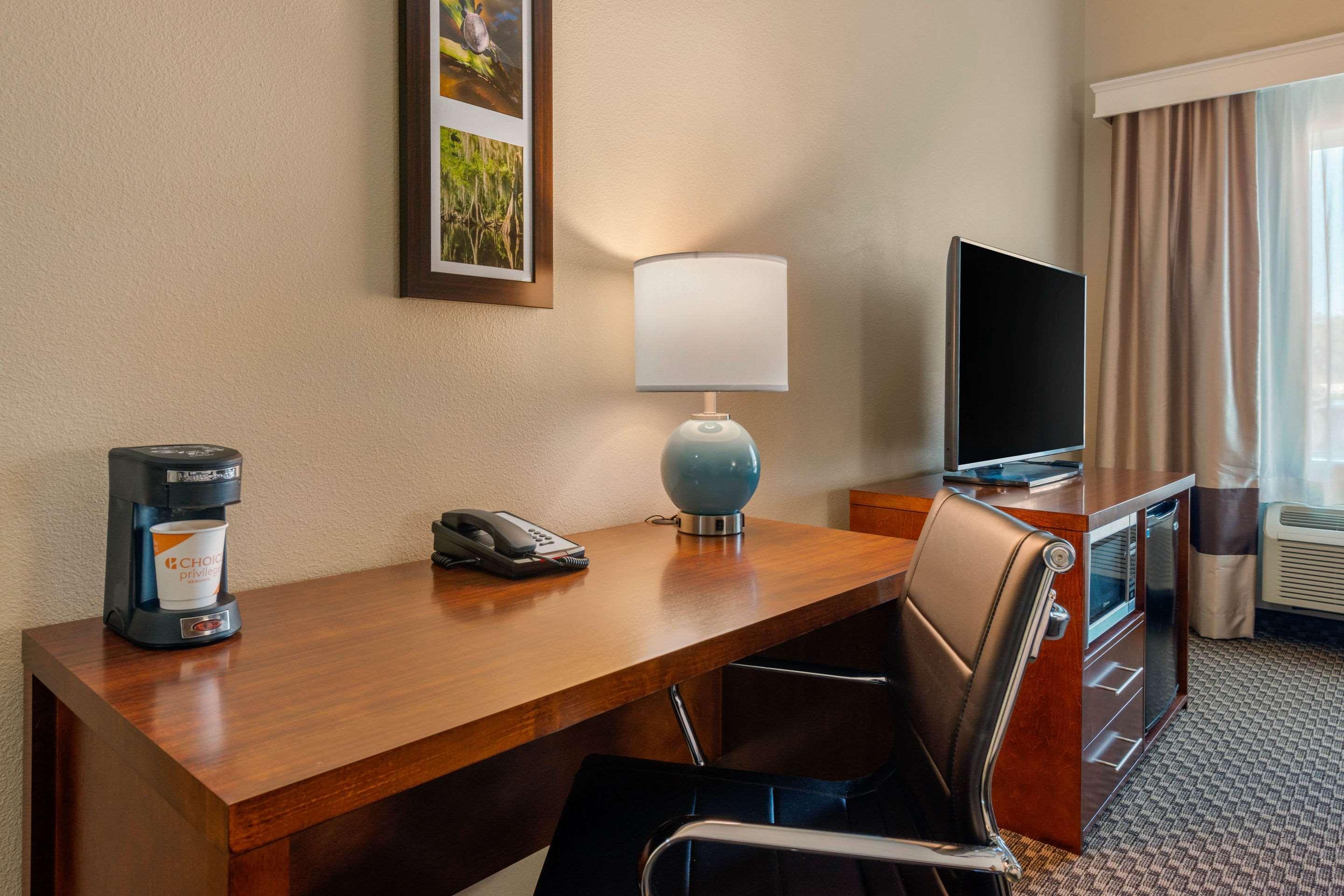 Comfort Inn & Suites Wildwood - The Villages Bagian luar foto