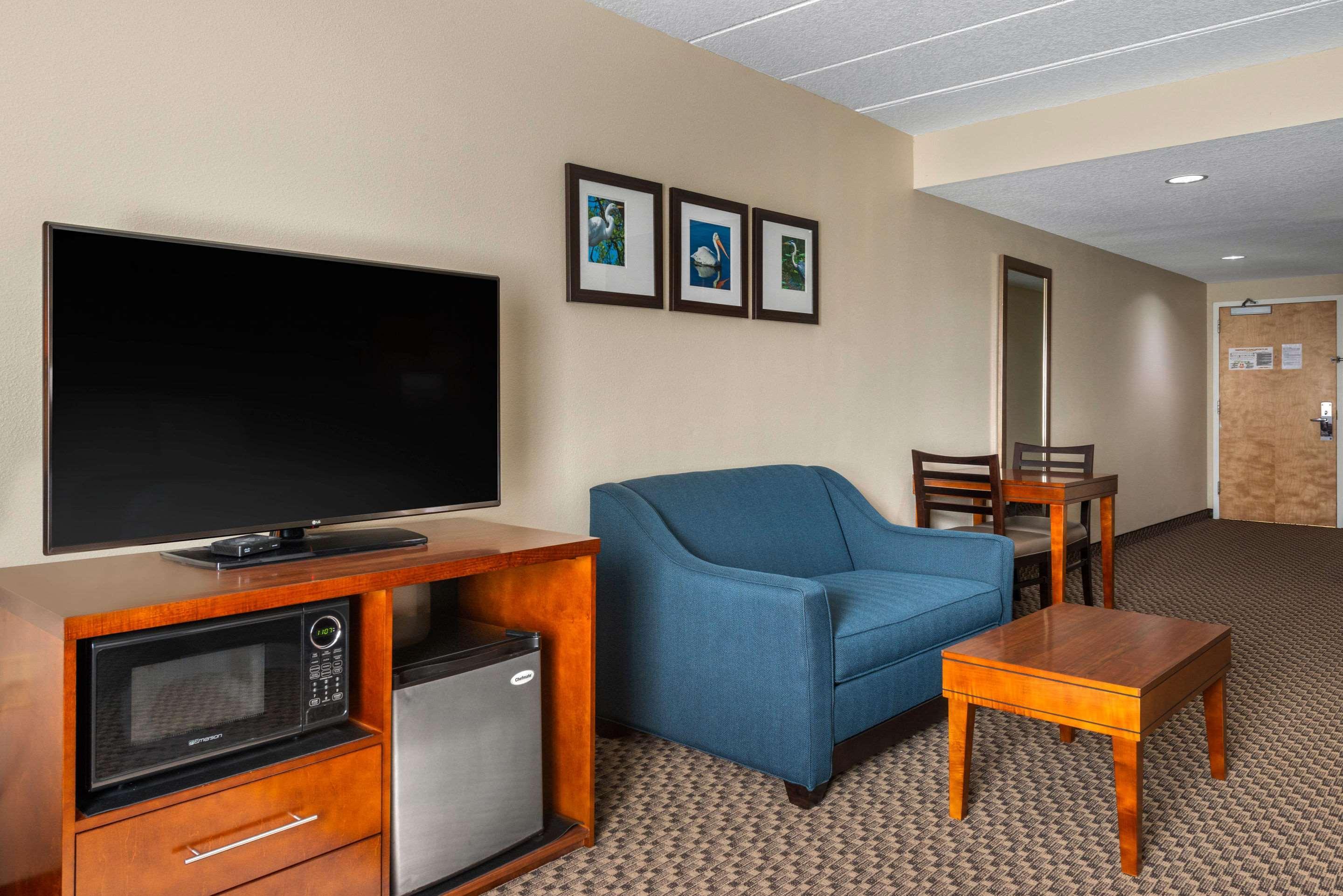 Comfort Inn & Suites Wildwood - The Villages Bagian luar foto