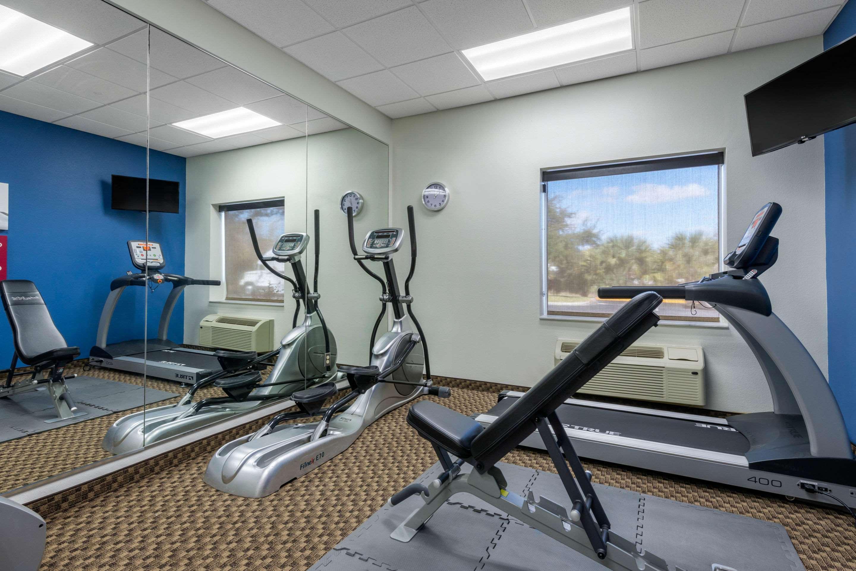 Comfort Inn & Suites Wildwood - The Villages Bagian luar foto