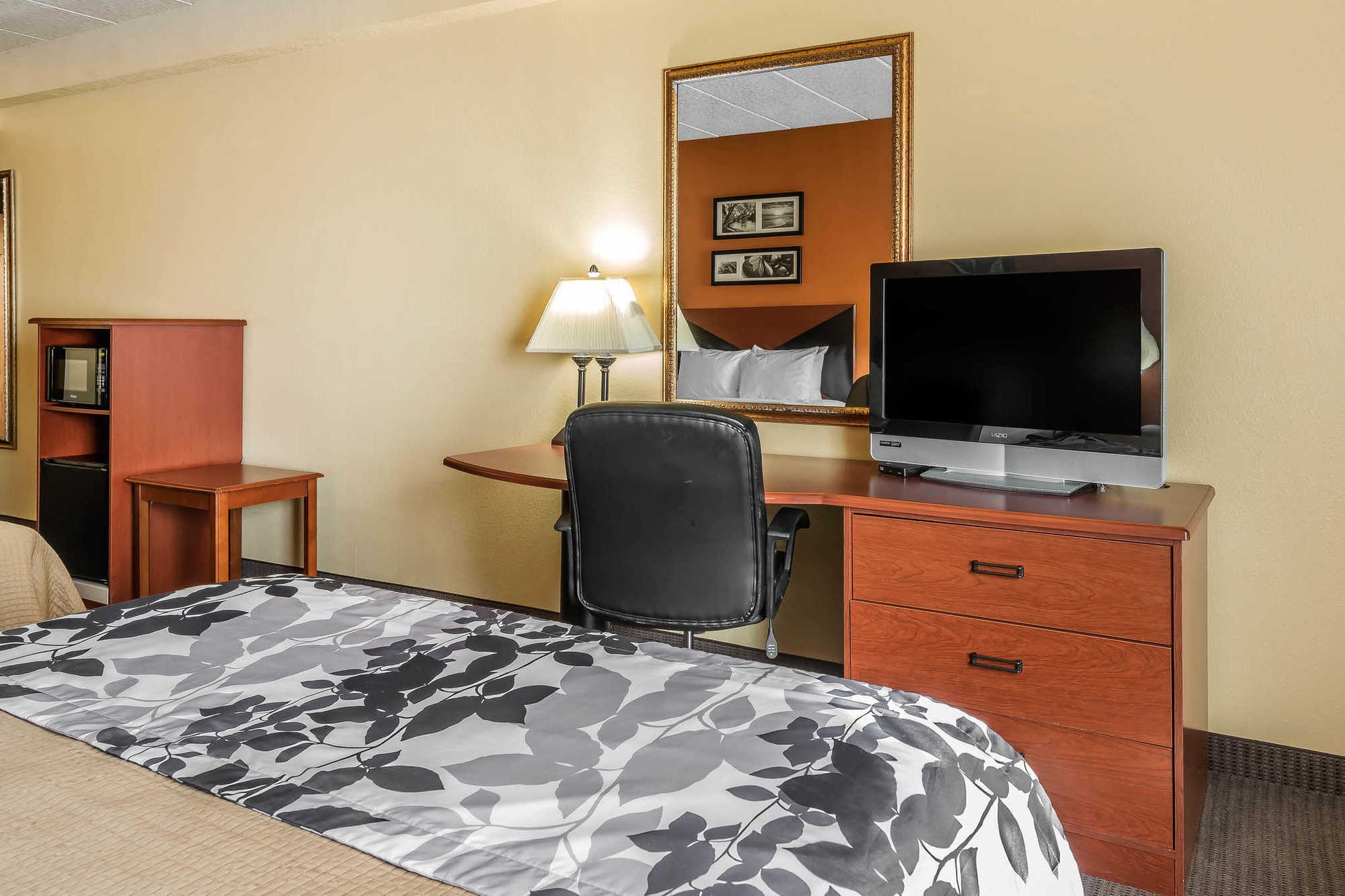 Comfort Inn & Suites Wildwood - The Villages Ruang foto