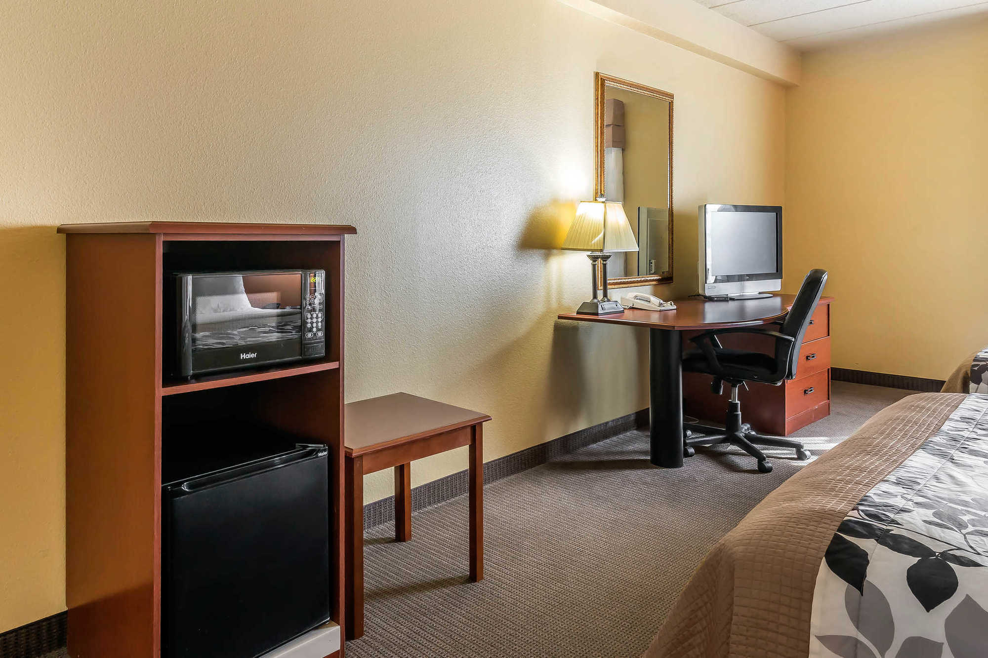 Comfort Inn & Suites Wildwood - The Villages Ruang foto