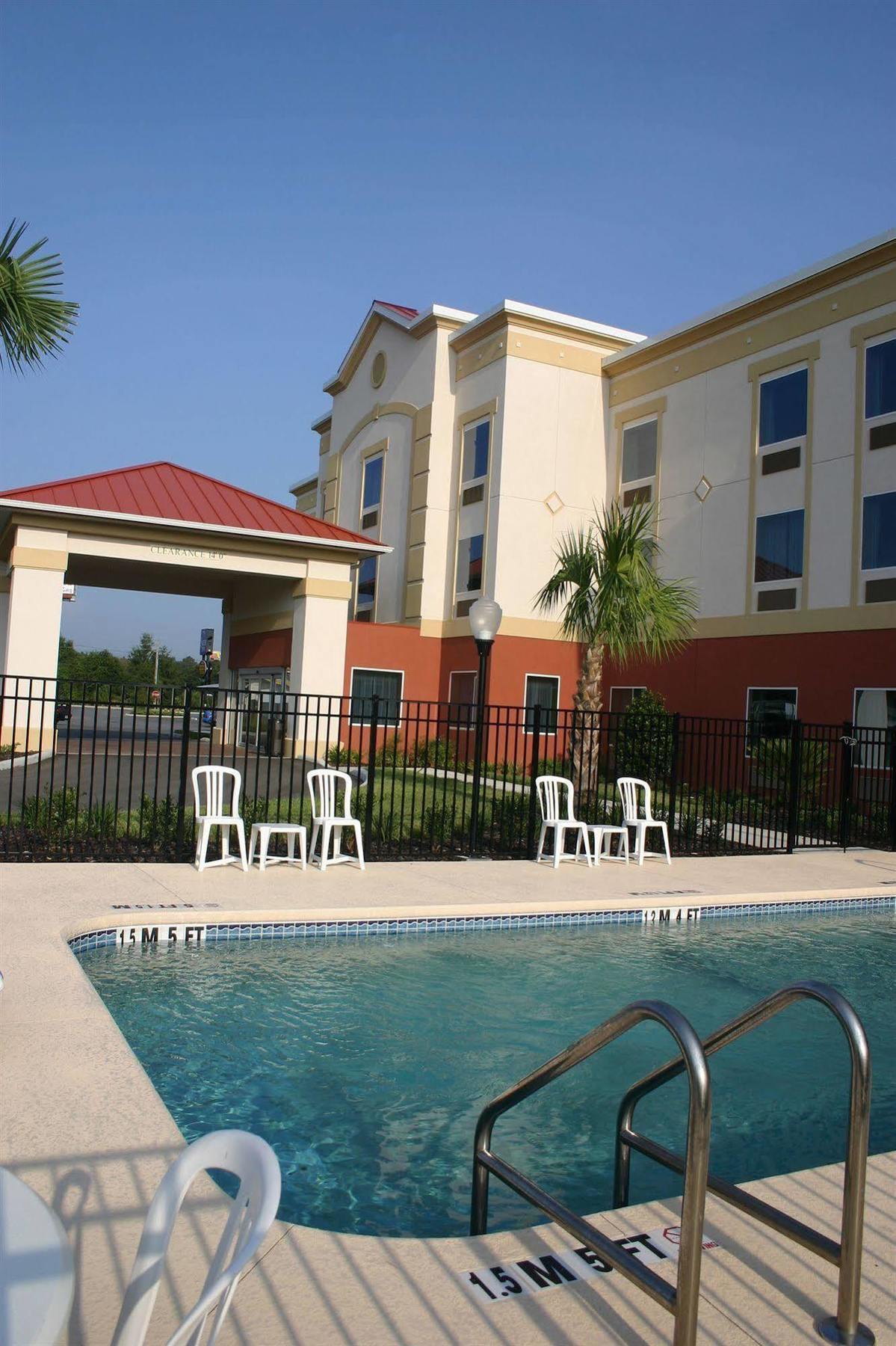 Comfort Inn & Suites Wildwood - The Villages Bagian luar foto